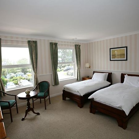 Cliff Head Hotel Carlyon Bay Oda fotoğraf